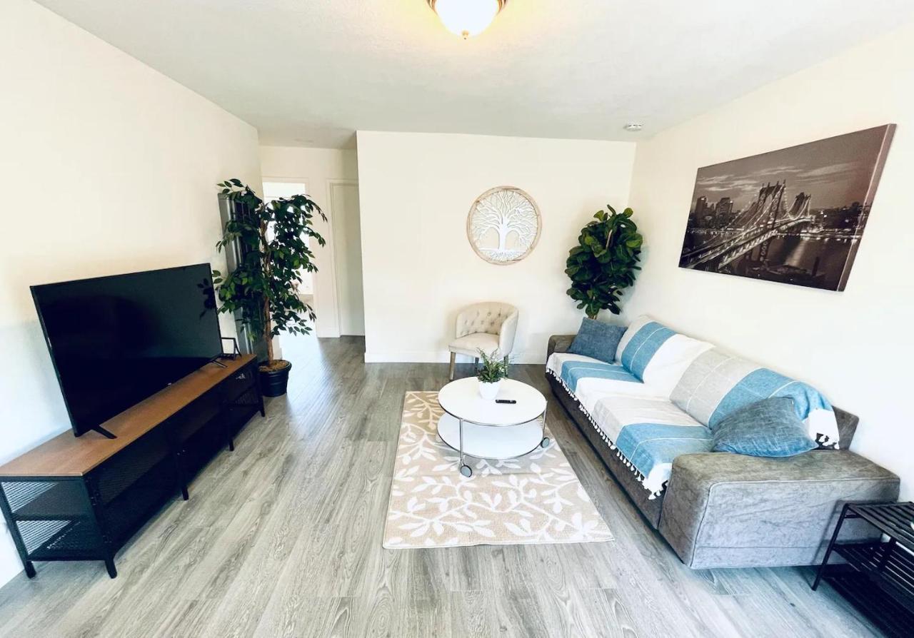 2Br Apt With Brand New Super Quite Ac, Washer, Dryer, Free Ev Station, Free Parking In Cupertino 서니베일 외부 사진