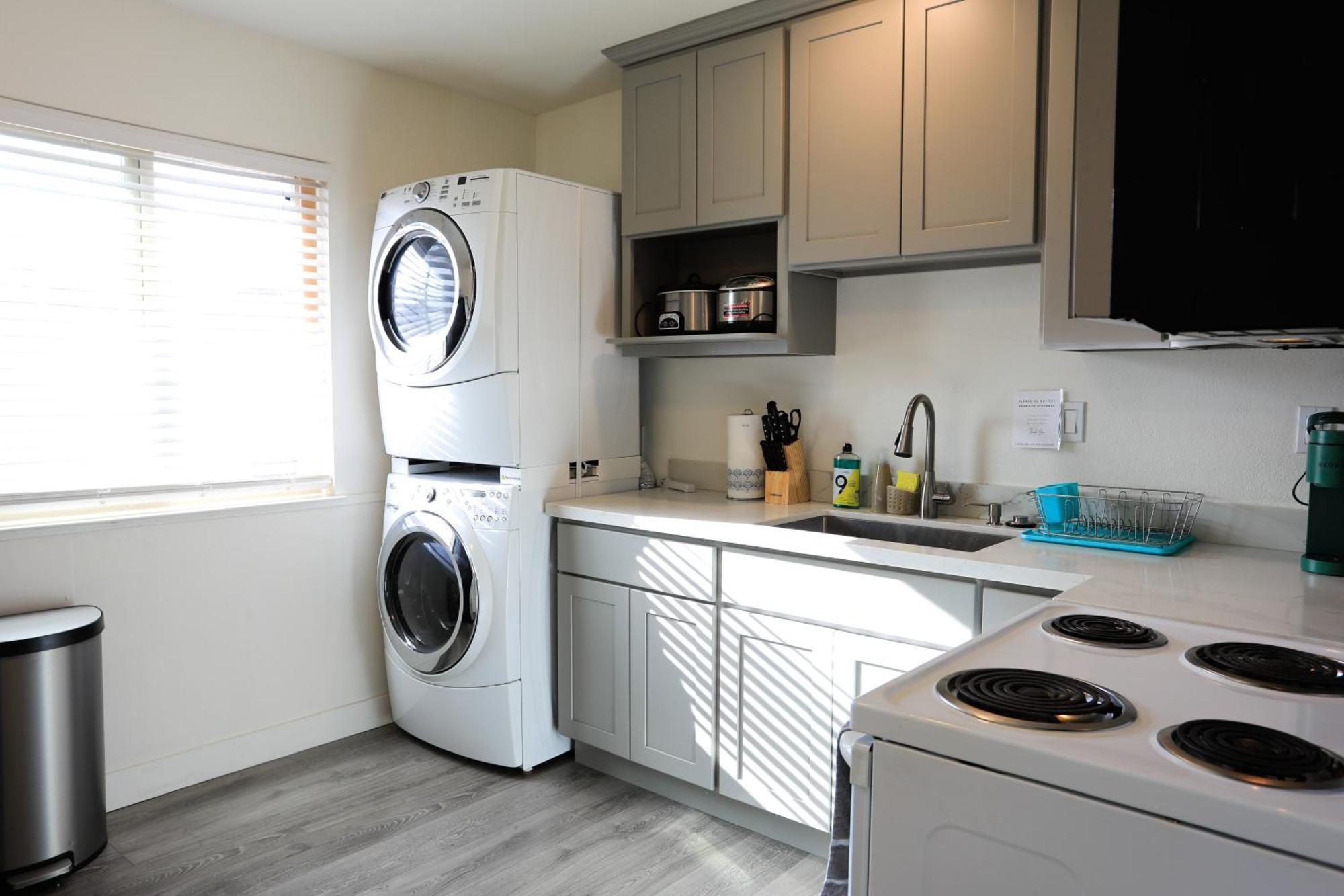 2Br Apt With Brand New Super Quite Ac, Washer, Dryer, Free Ev Station, Free Parking In Cupertino 서니베일 외부 사진