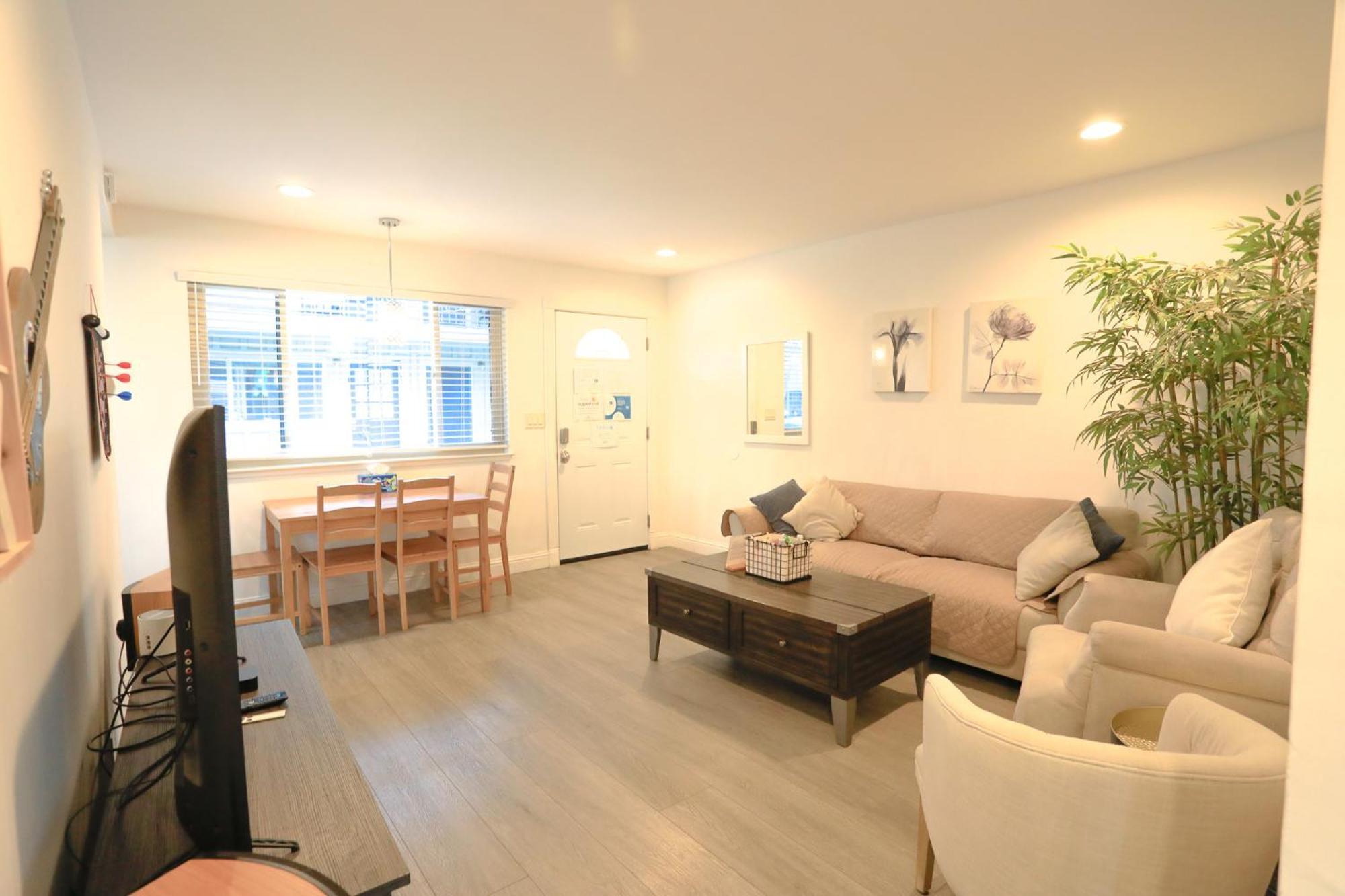 2Br Apt With Brand New Super Quite Ac, Washer, Dryer, Free Ev Station, Free Parking In Cupertino 서니베일 외부 사진